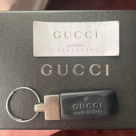 Vintage Gucci Leather Keychain - Picture 4 of 6
